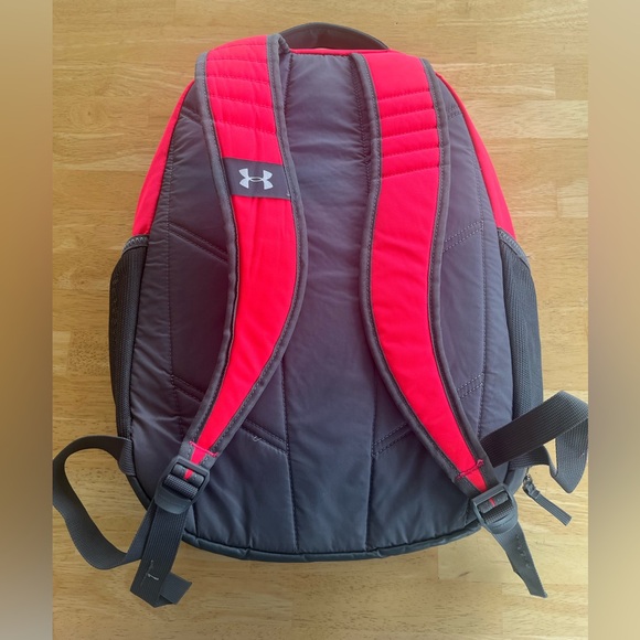 Under armour backpack - Picture 12 of 13